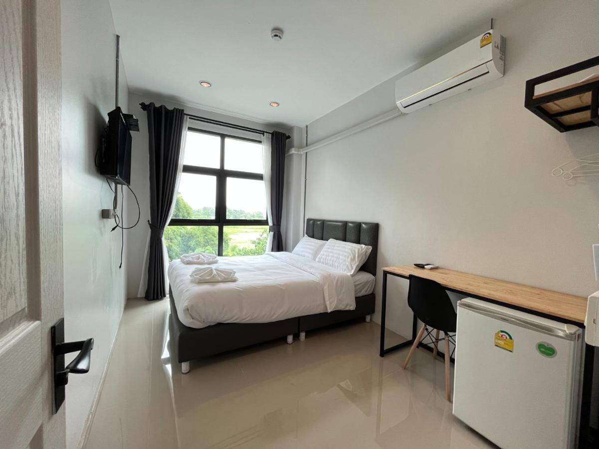 Life Hotel Rong Khun Ban Mai  Eksteriør billede