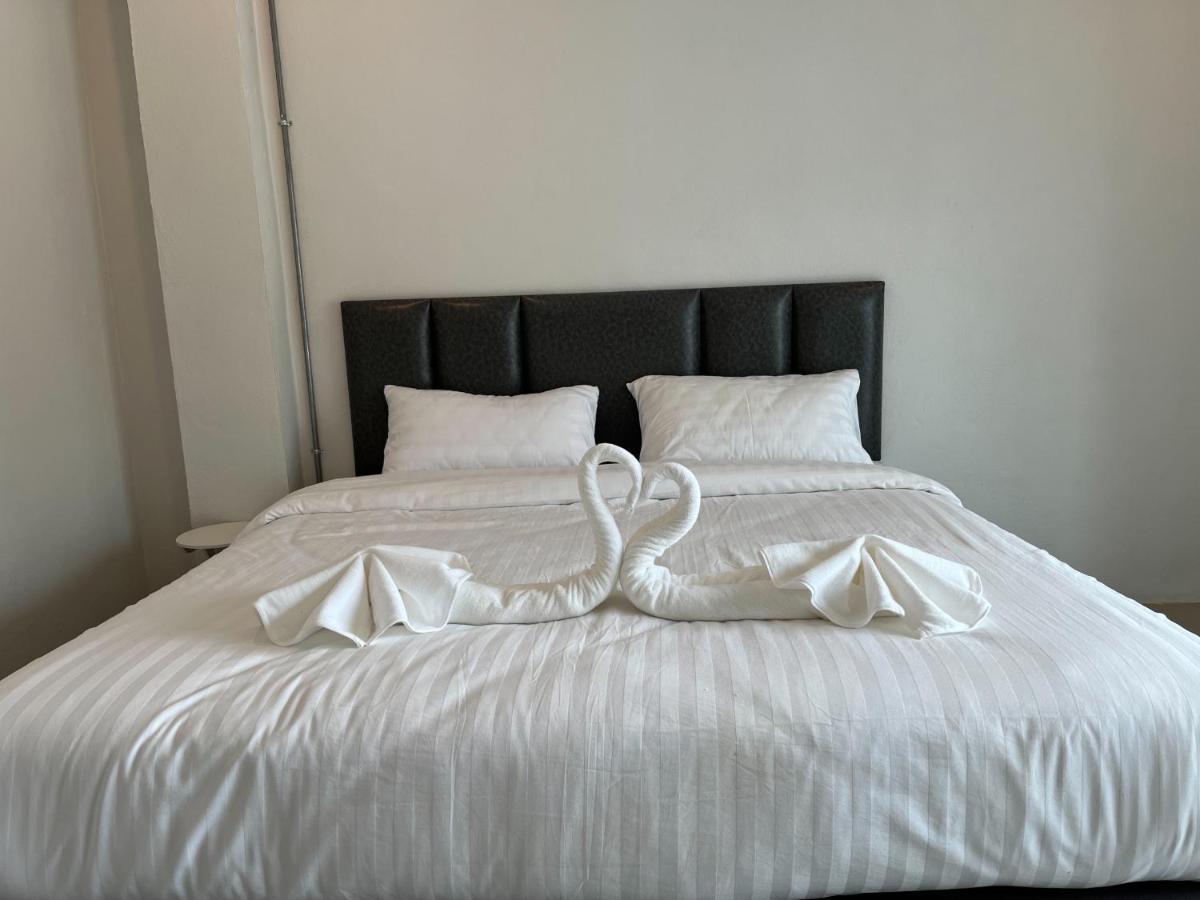 Life Hotel Rong Khun Ban Mai  Eksteriør billede