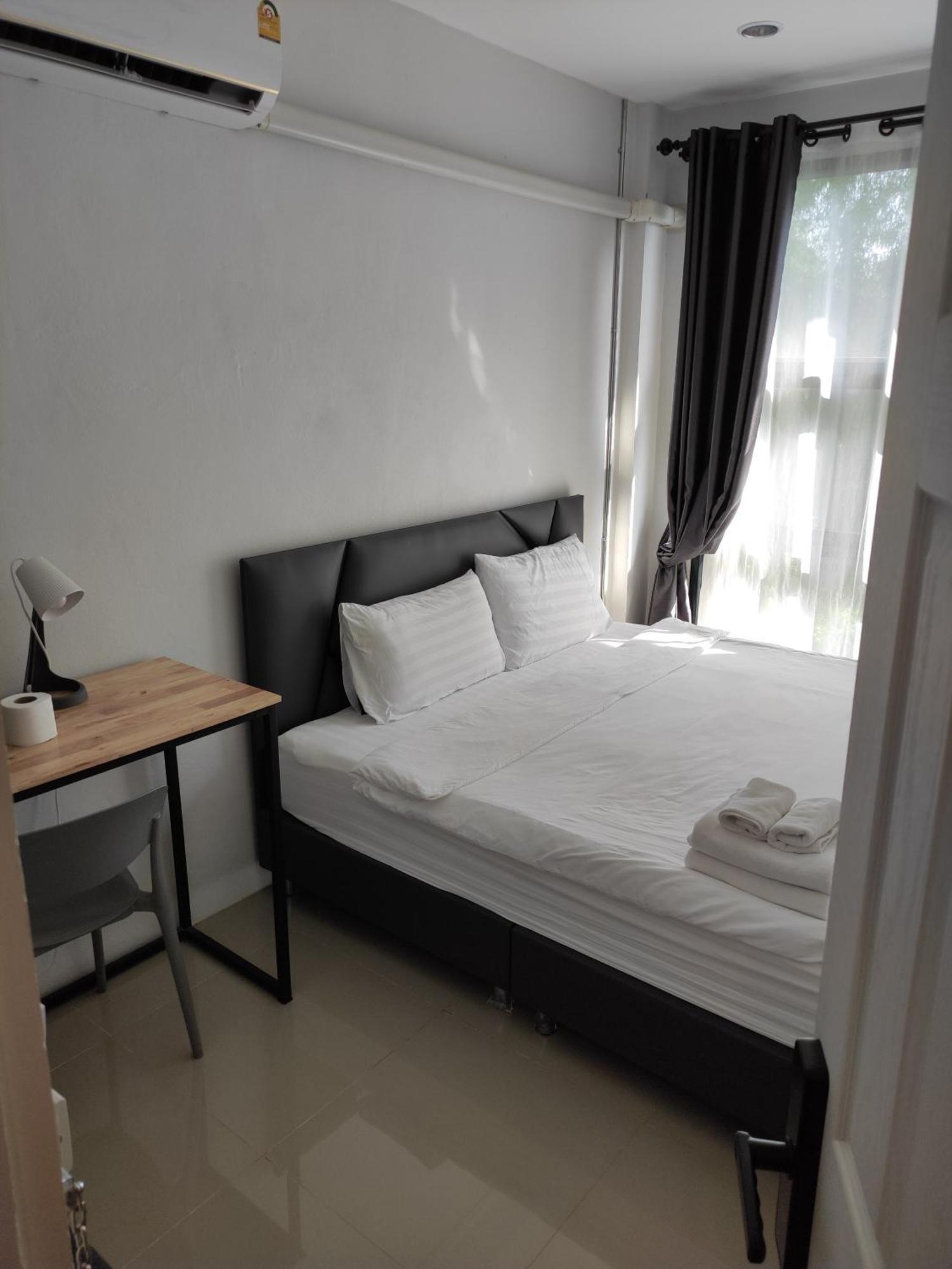 Life Hotel Rong Khun Ban Mai  Eksteriør billede